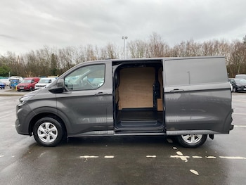 Used Ford Transit Custom 2024 for sale - 76919019: Photo