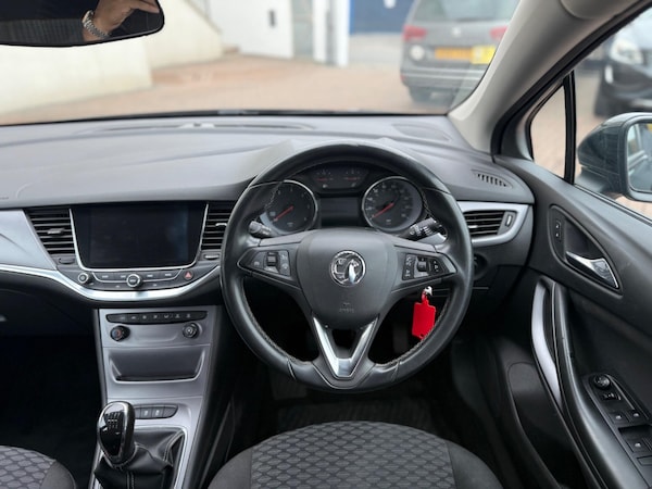 Used Vauxhall Astra 2016 for sale - 76282999: Photo 16