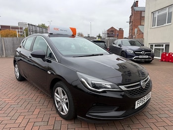 Vauxhall - Astra