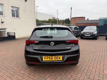 Used Vauxhall Astra 2016 for sale - 76282999: Photo