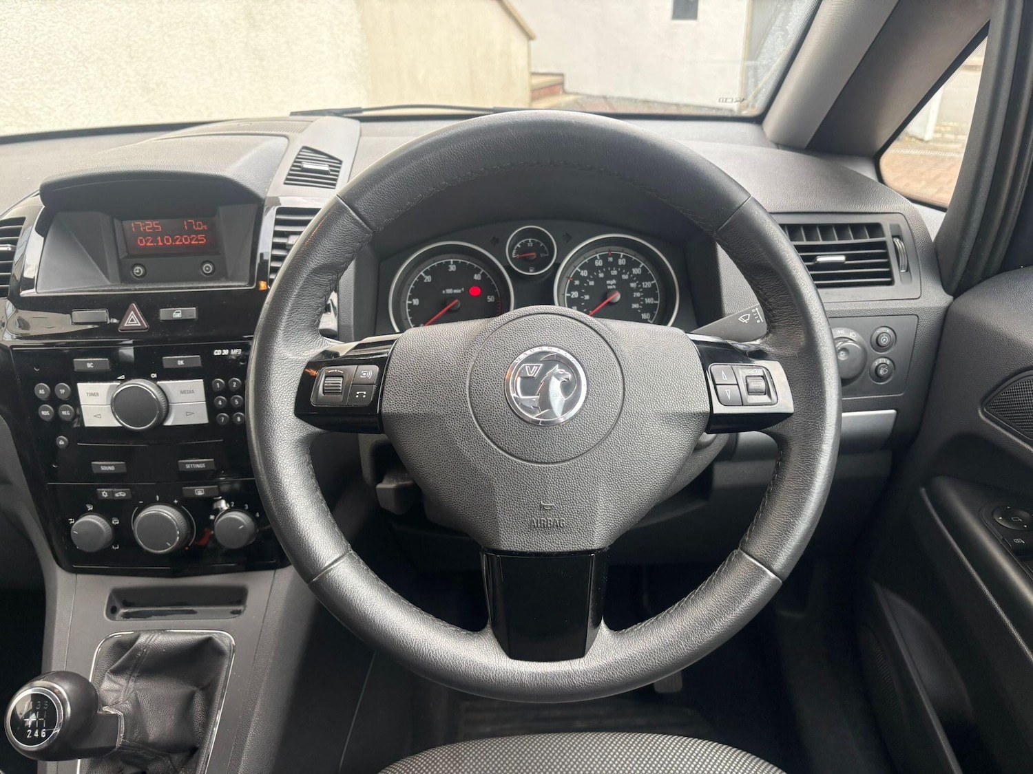 Used Vauxhall Zafira 2013 for sale - 76174821: Photo 12