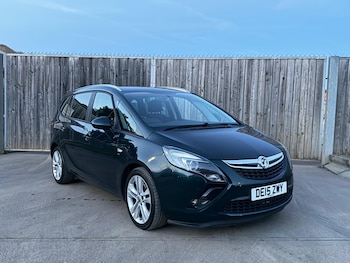 Used Vauxhall Zafira Tourer 2015 for sale - 76122486: Photo 2