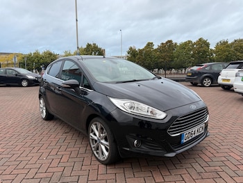 (64) - 1.0T EcoBoost Titanium Euro 5 (s/s) 5dr
