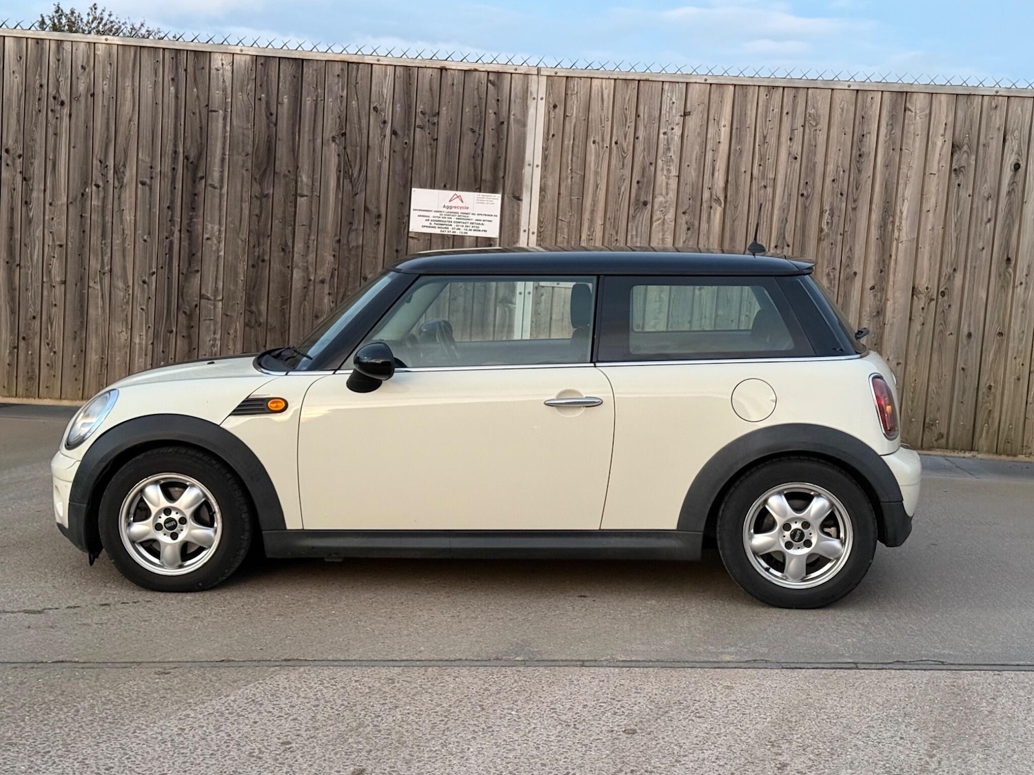Used MINI Hatch 2008 for sale - 76175215: Photo 7