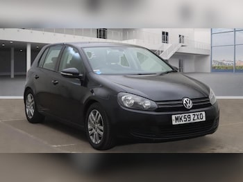Volkswagen - Golf