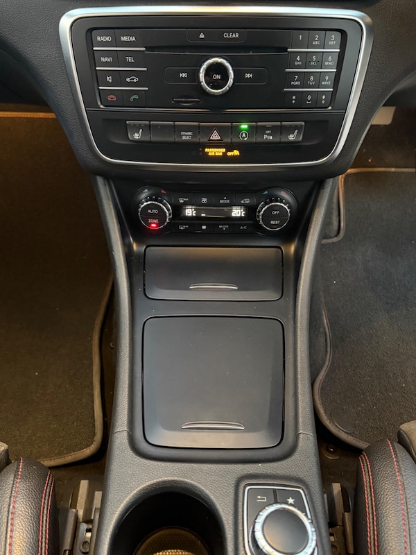Used Mercedes-Benz GLA 2015 for sale - 76175395: Photo 18