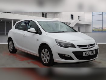 Vauxhall - Astra
