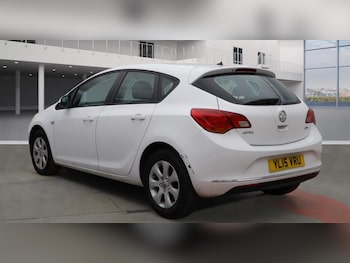 Used Vauxhall Astra 2015 for sale - 76283228: Photo 4