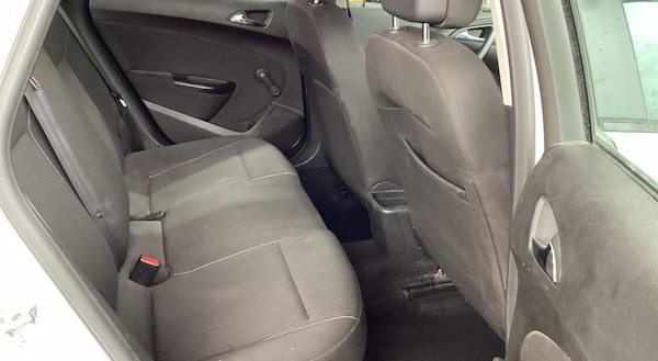 Used Vauxhall Astra 2015 for sale - 76283228: Photo 9