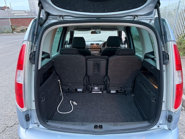 Used Skoda Roomster 2012 for sale - 75670898: Photo 21