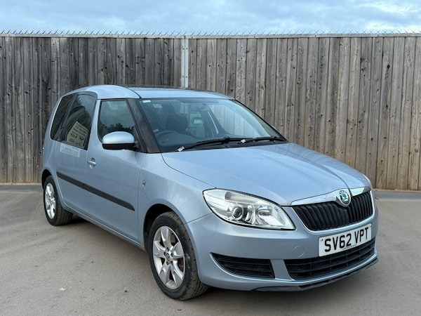 Used Skoda Roomster 2012 for sale - 75670898: Photo 2