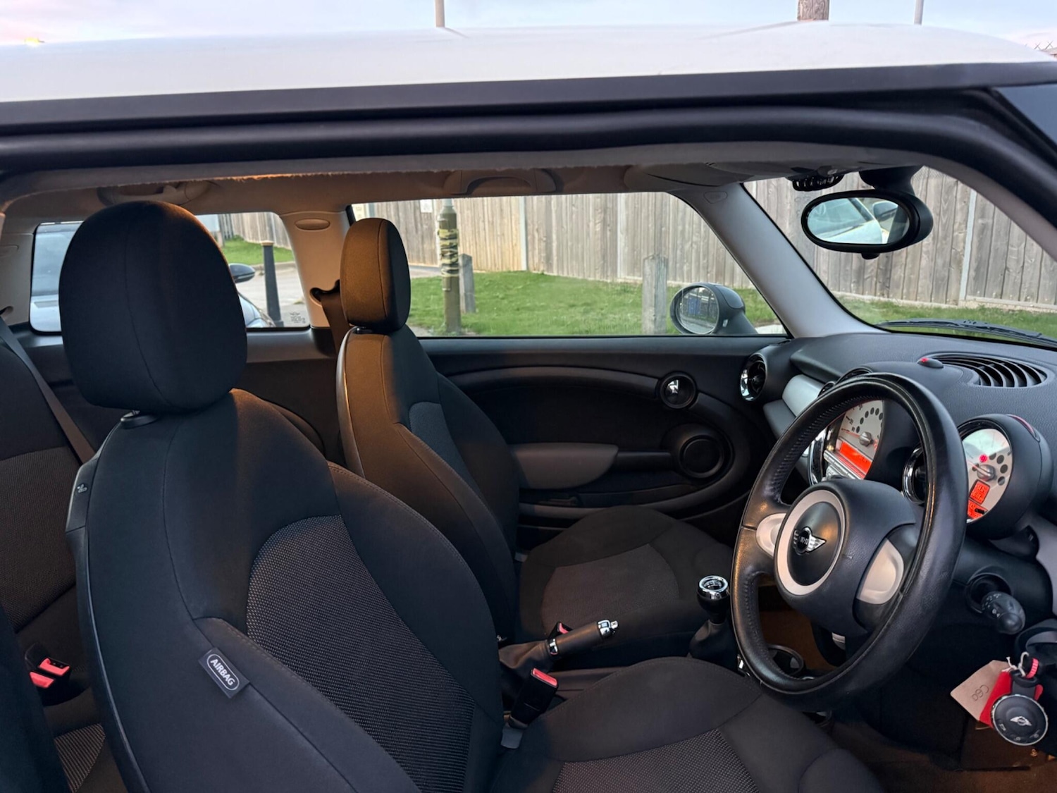Used MINI Hatch 2008 for sale - 76175125: Photo 13