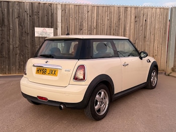 Used MINI Hatch 2008 for sale - 76175125: Photo 4