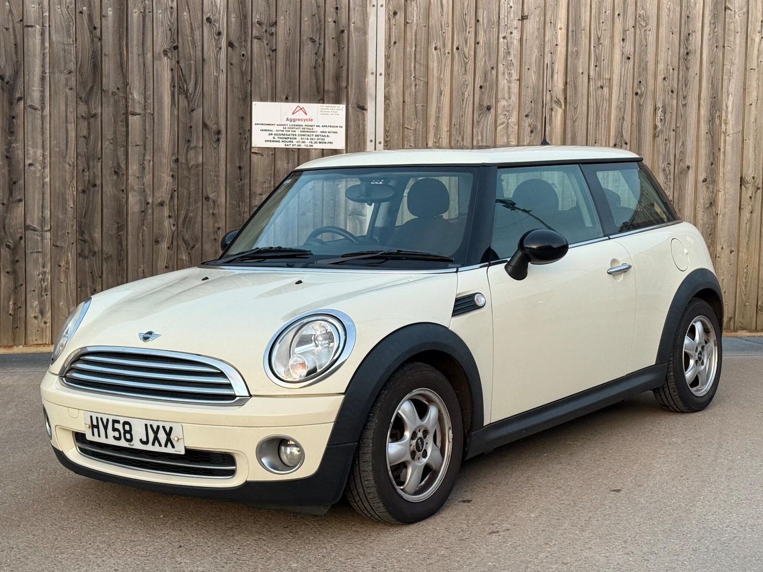 Used MINI Hatch 2008 for sale - 76175125: Photo 8