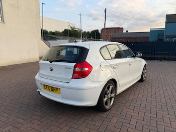 Used BMW 1 Series 2010 for sale - 75609370: Photo