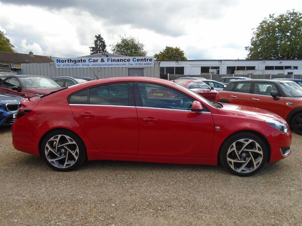 Used Vauxhall Insignia 2016 for sale - 76027921: Photo 2
