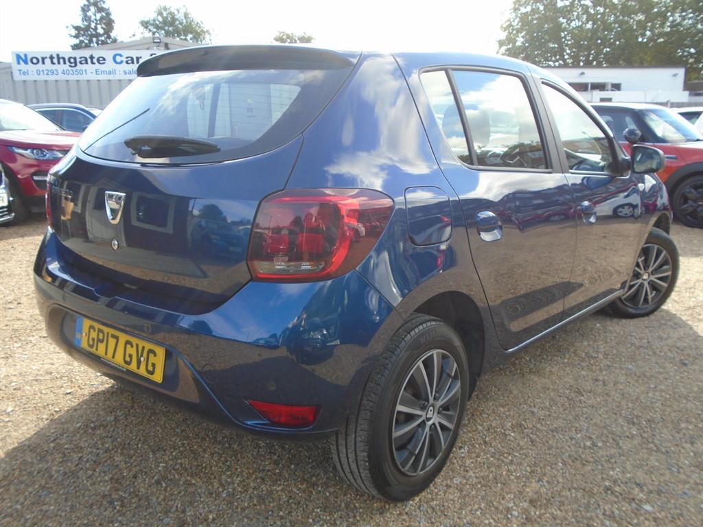 Used Dacia Sandero 2017 for sale - 76131023: Photo 10