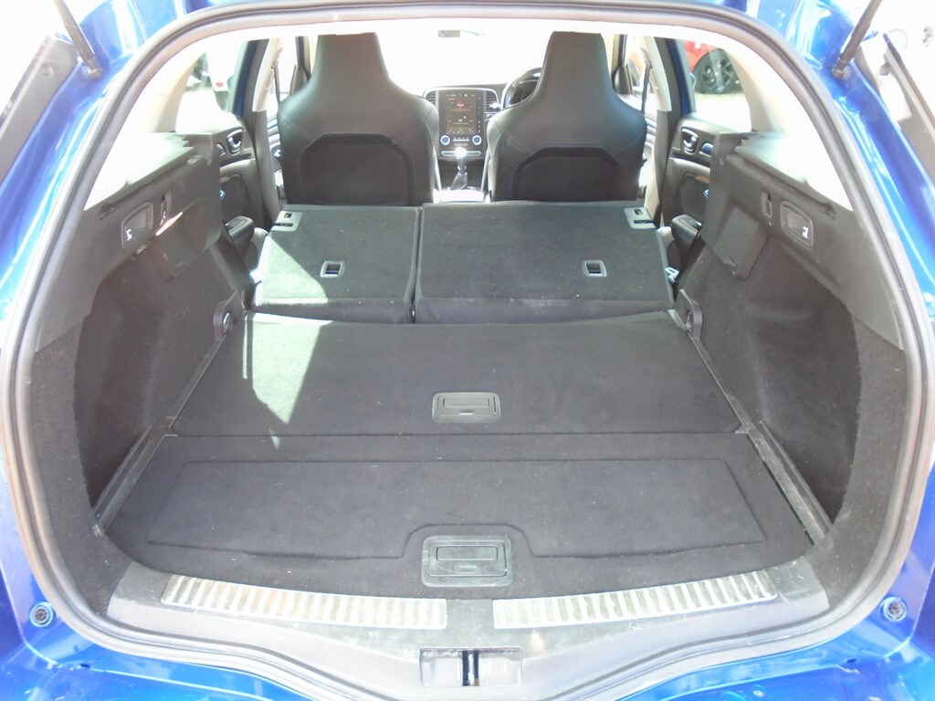 Used Renault Megane 2019 for sale - 75972646: Photo 18