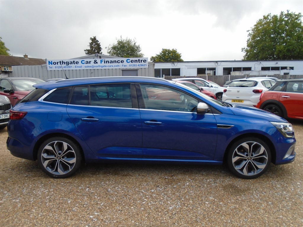 Used Renault Megane 2019 for sale - 75972646: Photo 2