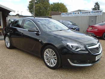 Used Vauxhall Insignia 2015 for sale - 76104493: Photo
