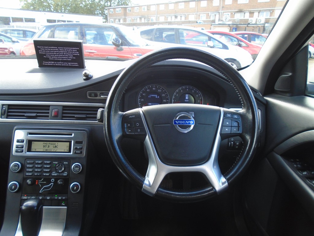 Used Volvo V70 2009 for sale - 76104528: Photo 14