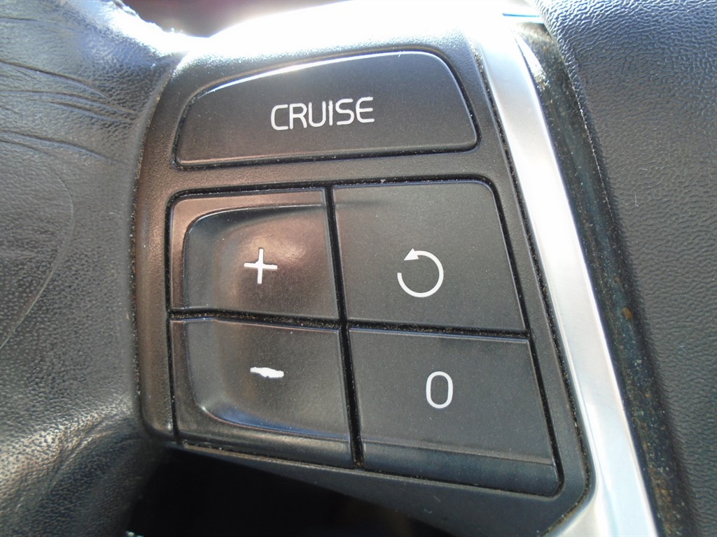 Used Volvo V70 2009 for sale - 76104528: Photo 24