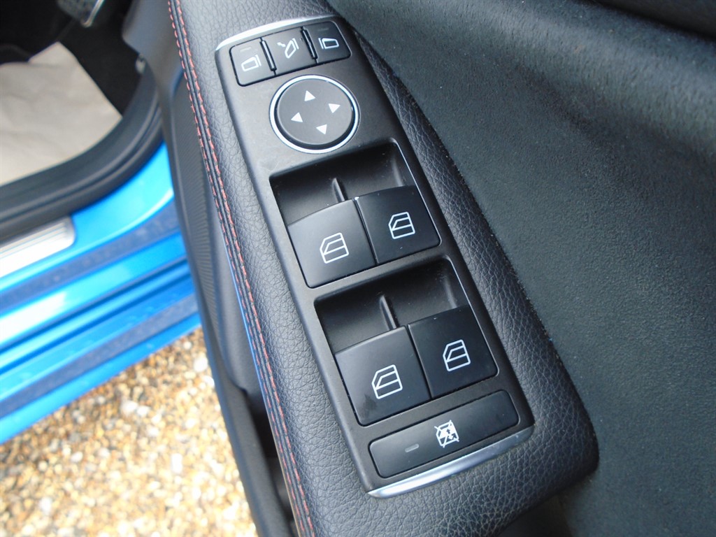 Used Mercedes-Benz A-Class 2016 for sale - 76466654: Photo 32