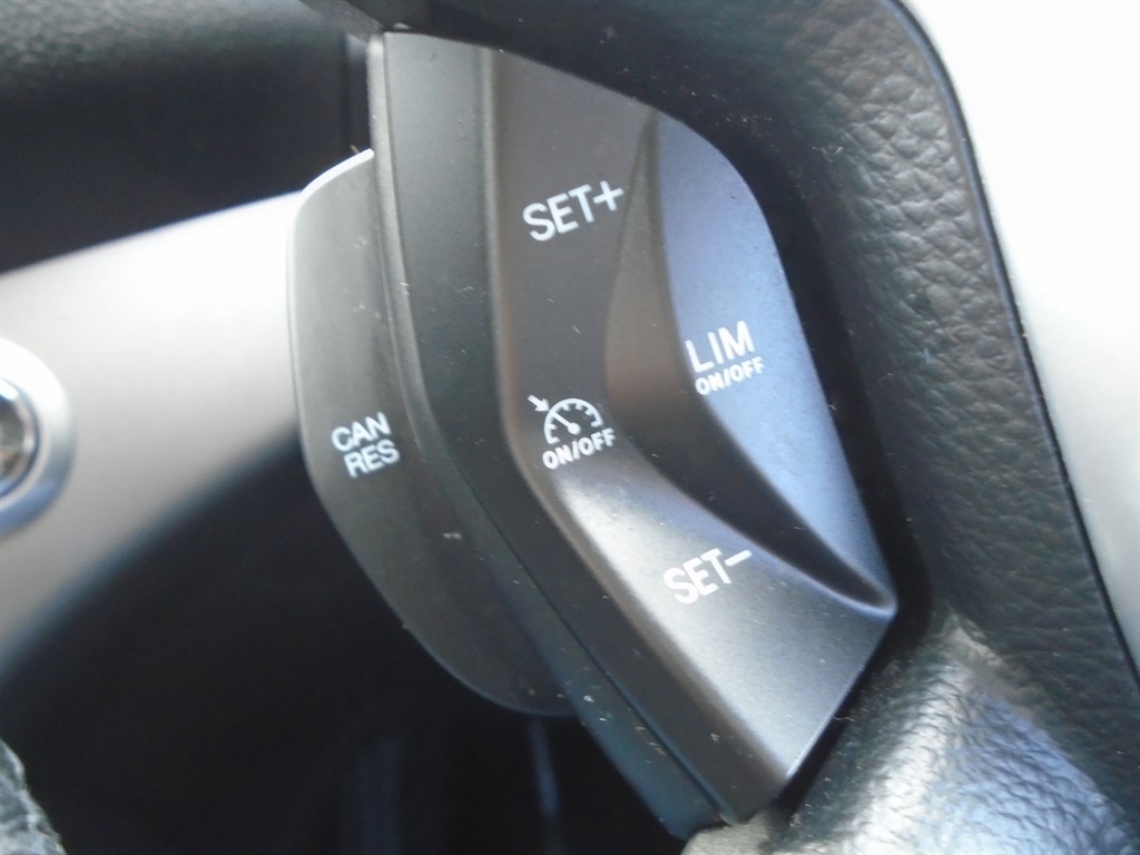 Used Ford Kuga 2015 for sale - 76438265: Photo 27