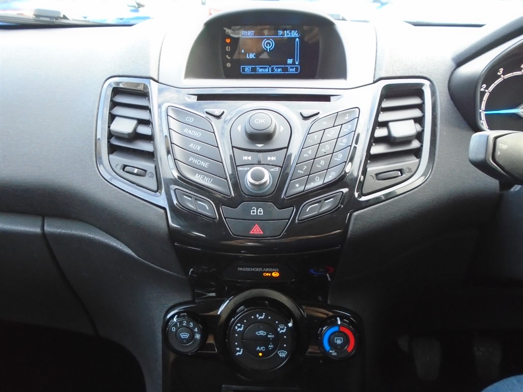 Used Ford Fiesta 2013 for sale - 76532371: Photo 12