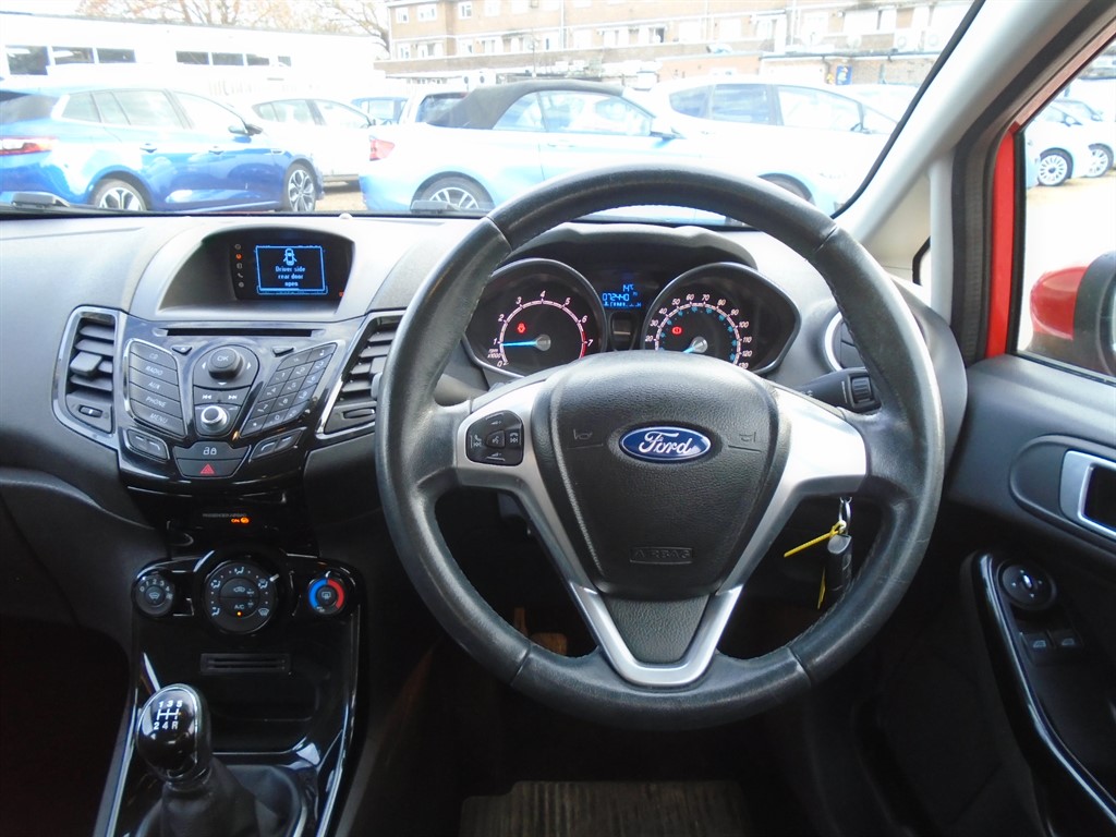 Used Ford Fiesta 2013 for sale - 76532371: Photo 14