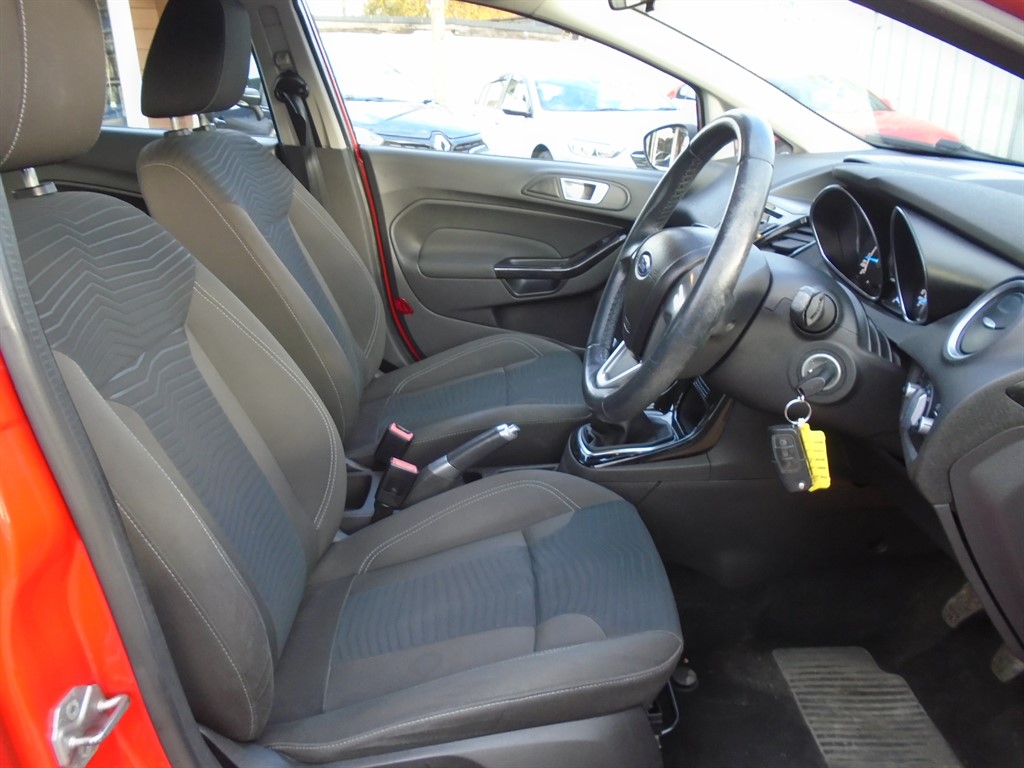 Used Ford Fiesta 2013 for sale - 76532371: Photo 15