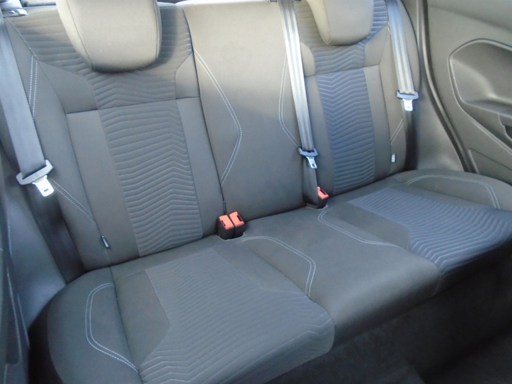 Used Ford Fiesta 2013 for sale - 76532371: Photo 16