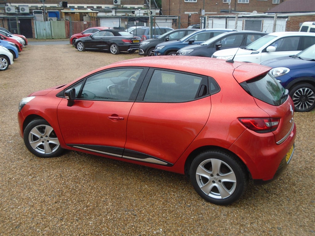 Used Renault Clio 2014 for sale - 75972658: Photo 11