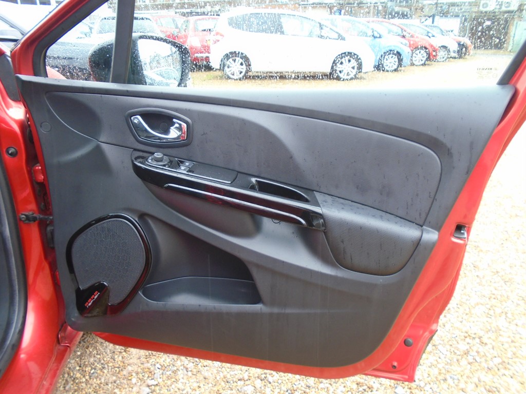 Used Renault Clio 2014 for sale - 75972658: Photo 13