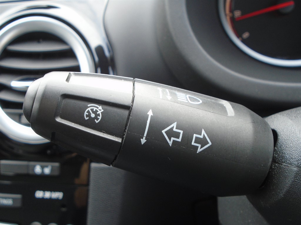 Used Vauxhall Corsa 2010 for sale - 76466636: Photo 22