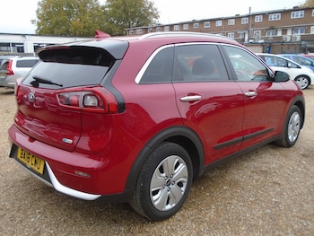 Used Kia Niro 2018 for sale - 76276945: Photo