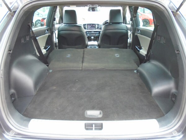 Used Kia Sportage 2018 for sale - 76098062: Photo 18