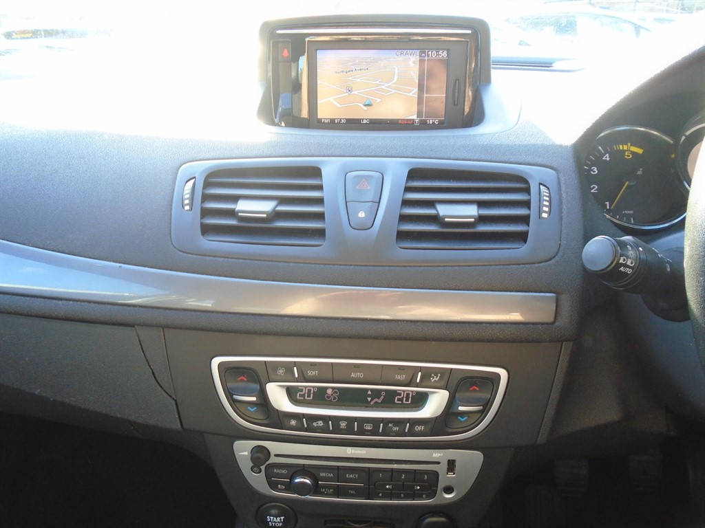 Used Renault Megane 2015 for sale - 76438240: Photo 12