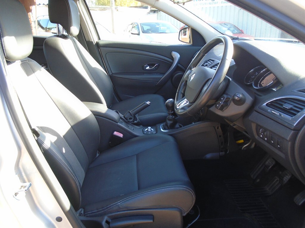 Used Renault Megane 2015 for sale - 76438240: Photo 15