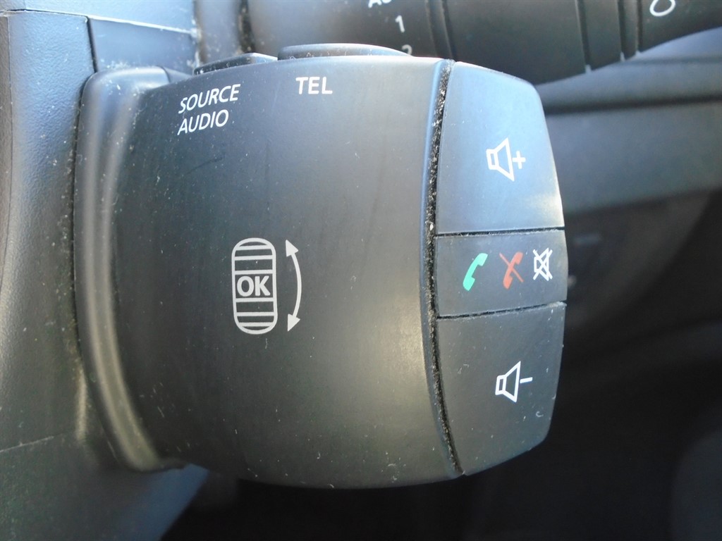 Used Renault Megane 2015 for sale - 76438240: Photo 26