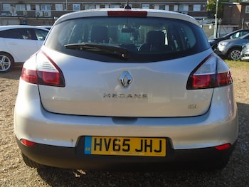 Used Renault Megane 2015 for sale - 76438240: Photo
