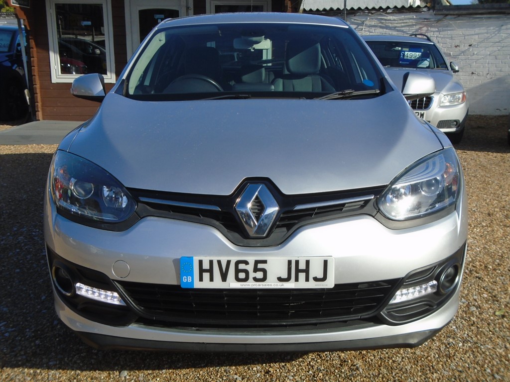 Used Renault Megane 2015 for sale - 76438240: Photo 8
