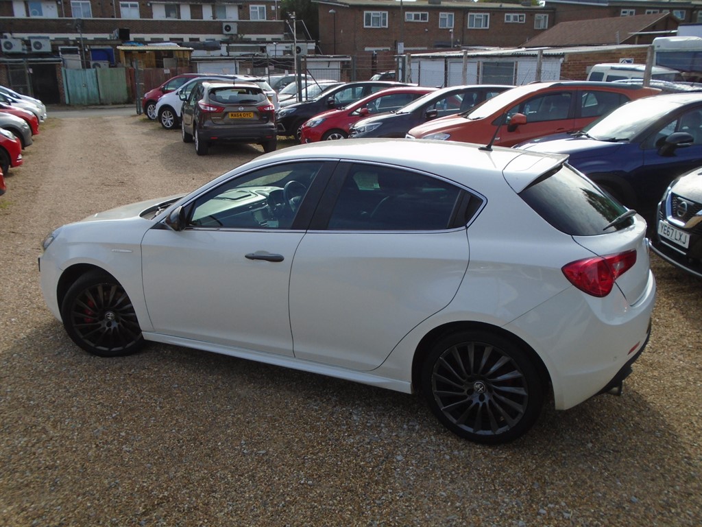 Used Alfa Romeo Giulietta 2015 for sale - 76130997: Photo 11