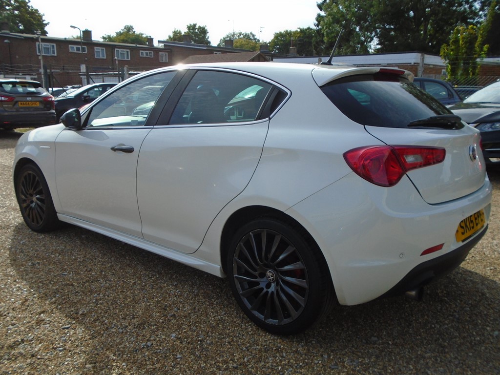 Used Alfa Romeo Giulietta 2015 for sale - 76130997: Photo 5