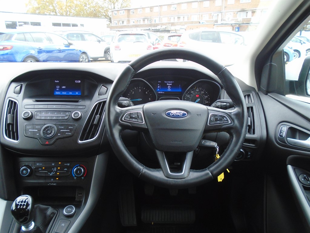 Used Ford Focus 2015 for sale - 76384710: Photo 14