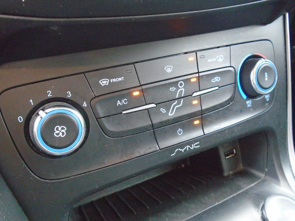 Used Ford Focus 2015 for sale - 76384710: Photo 21