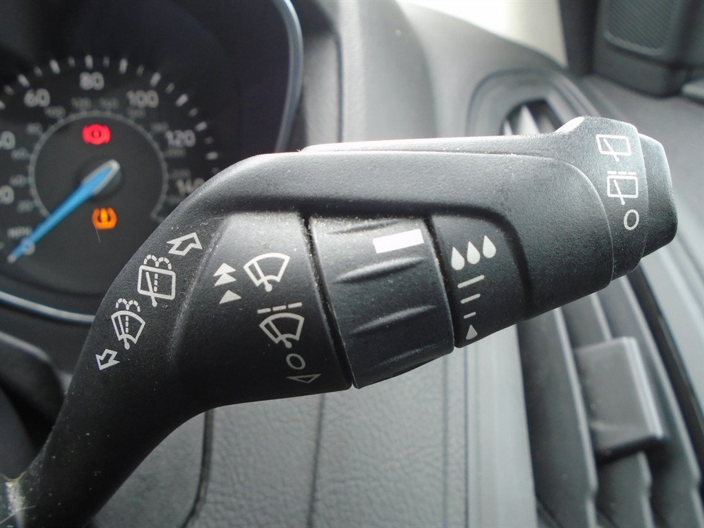 Used Ford Focus 2015 for sale - 76384710: Photo 24