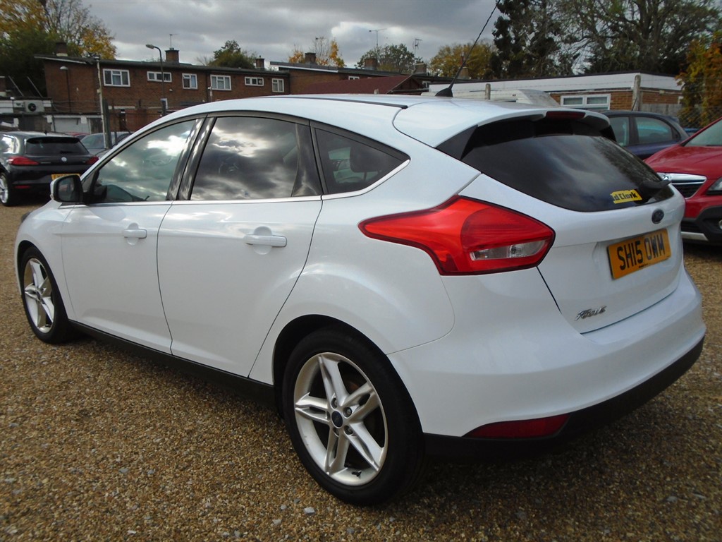 Used Ford Focus 2015 for sale - 76384710: Photo 5