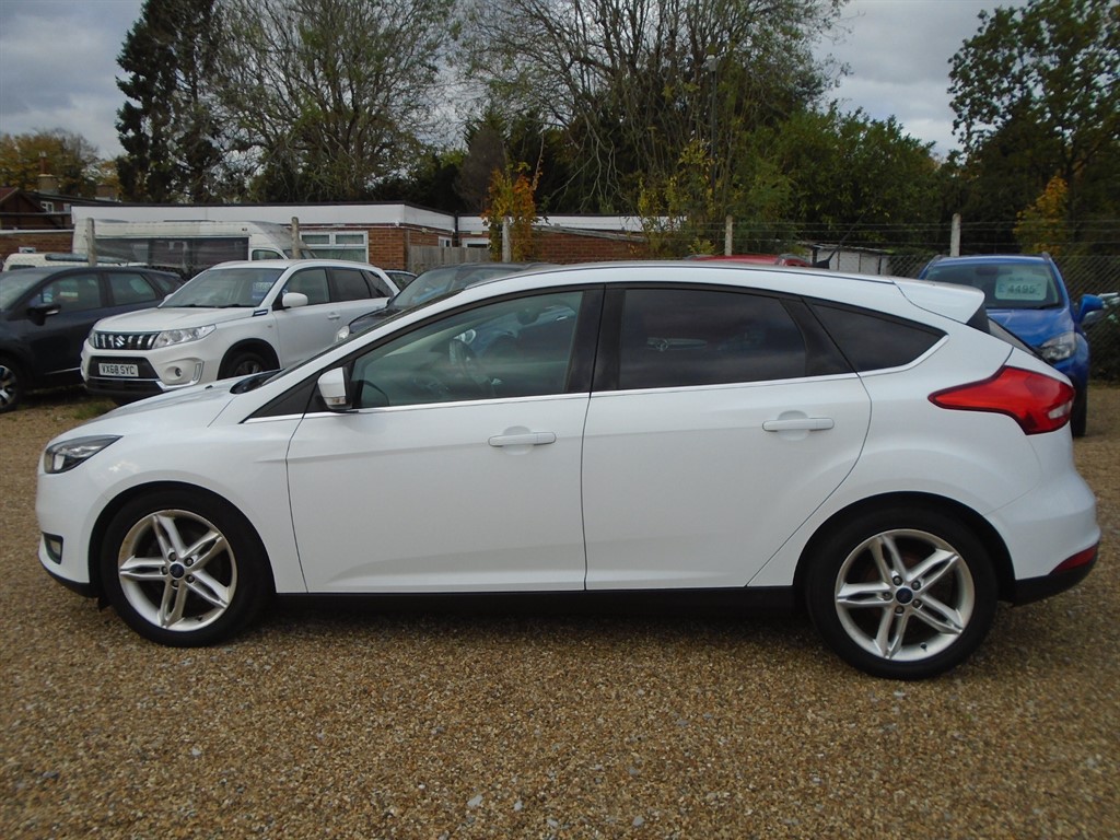 Used Ford Focus 2015 for sale - 76384710: Photo 6