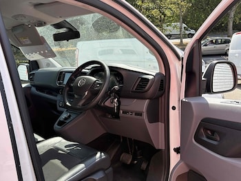 Used Vauxhall Vivaro 2021 for sale - 75666720: Photo